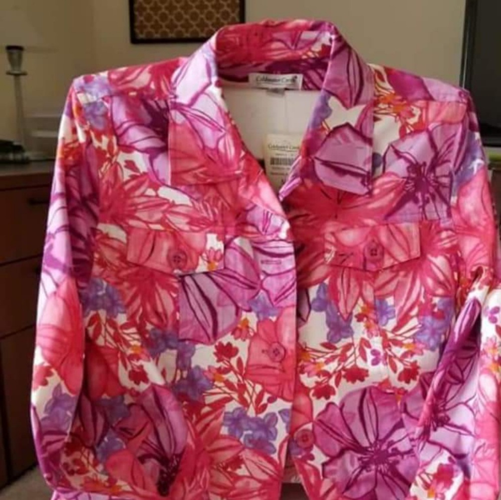 Jacket - Picture 3 of 4